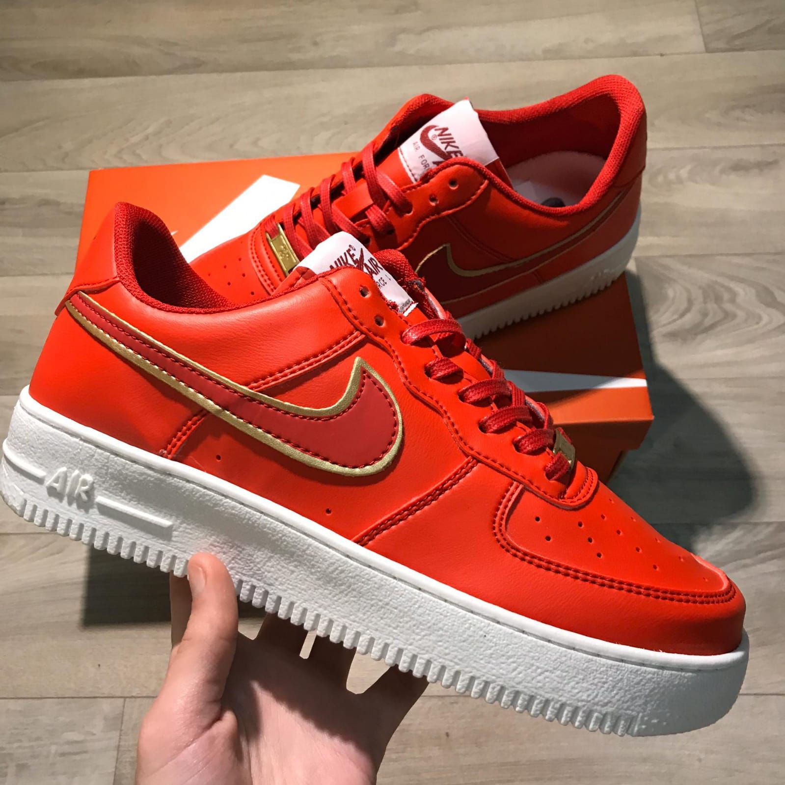 nike air force rojas