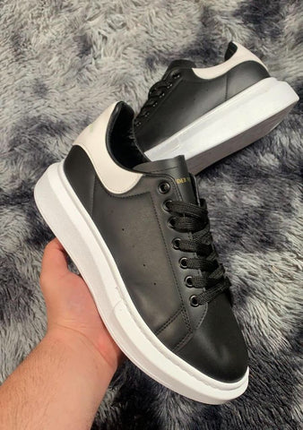 Alexander McQueen Negras