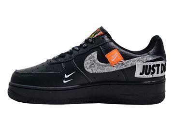 NIKE AIR FORCE «JUST DO IT» NEGRAS